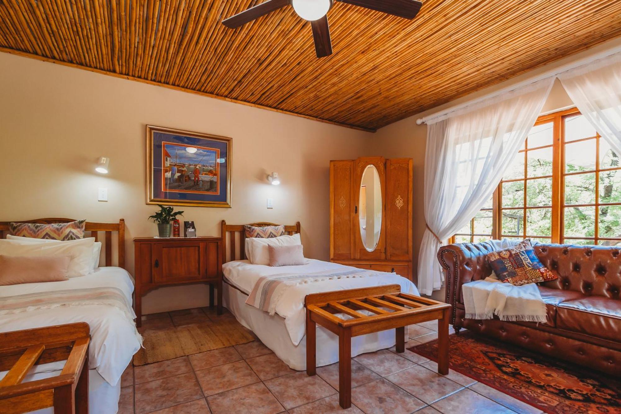 De Poort Country Lodge Оудсхорн Номер фото