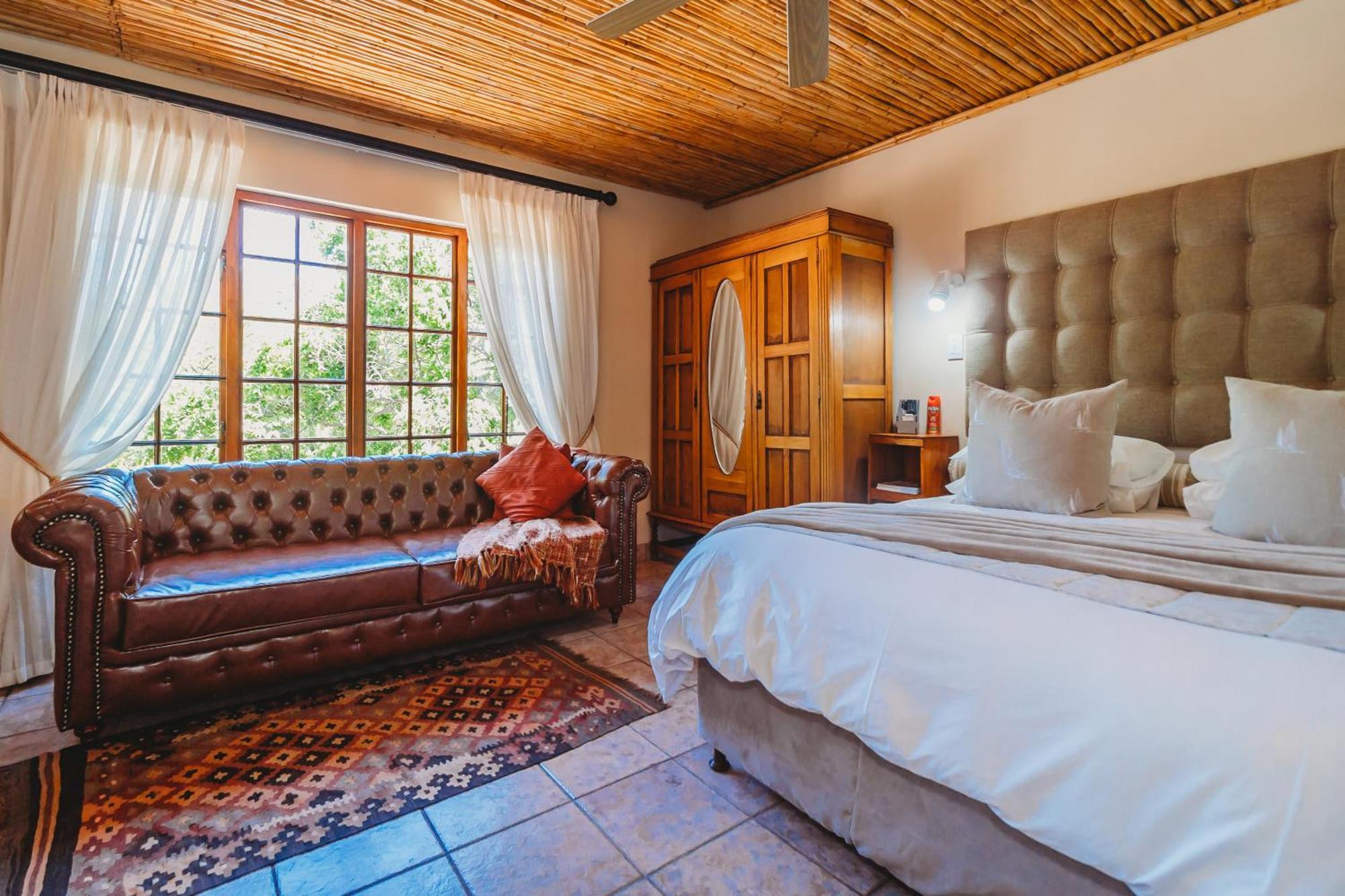 De Poort Country Lodge Оудсхорн Экстерьер фото
