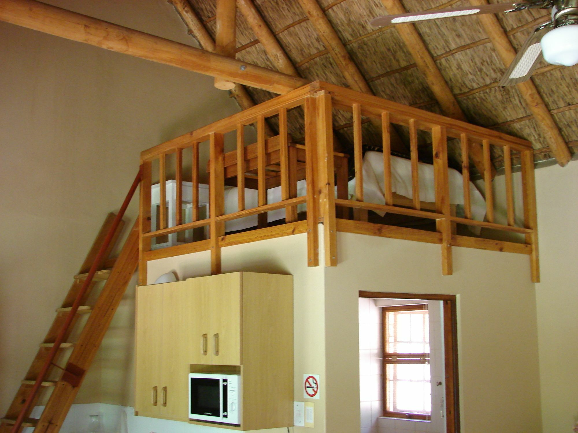 De Poort Country Lodge Оудсхорн Экстерьер фото